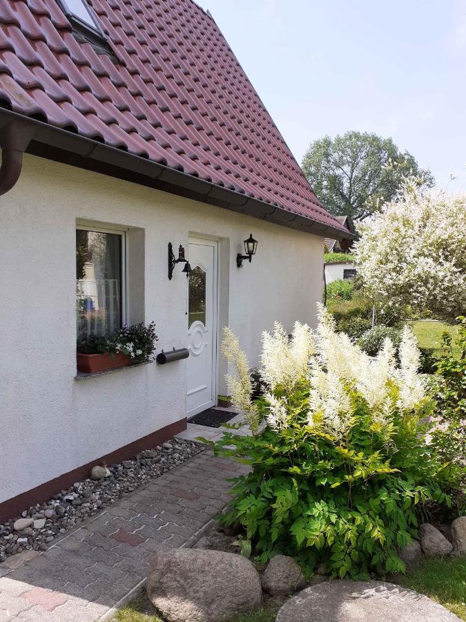 Holiday Home In Klein Kedingshagen 2755 エクステリア 写真